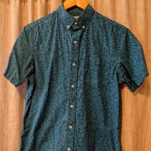 Leaf-Pattern Short Sleeve Button-Up